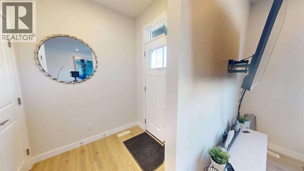 115 Magnolia Drive SE — photo 3
