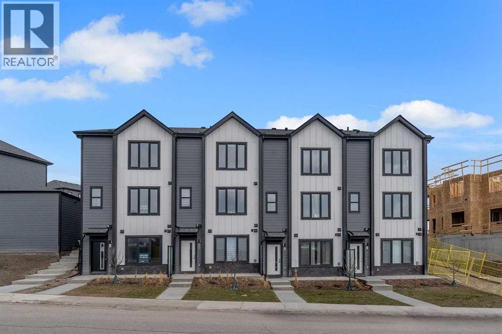 1000B, 826 Arbour Lake Road NW