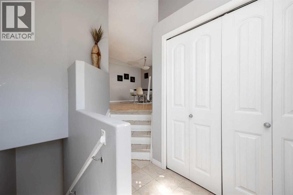 216 Rainbow Creek Drive — photo 3