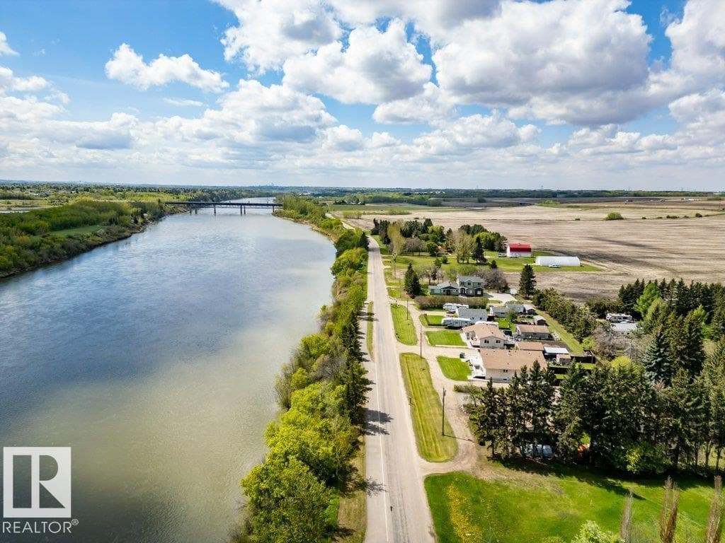 #38 55000 Lamoureux DR — photo 4
