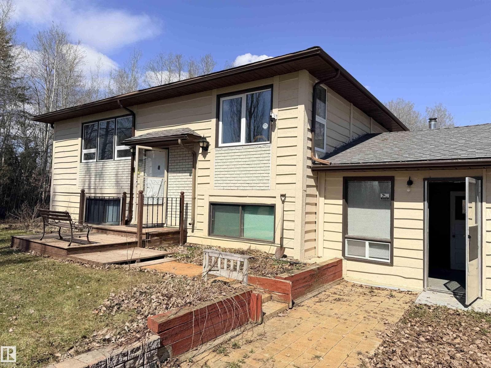 623043 RGE ROAD 250