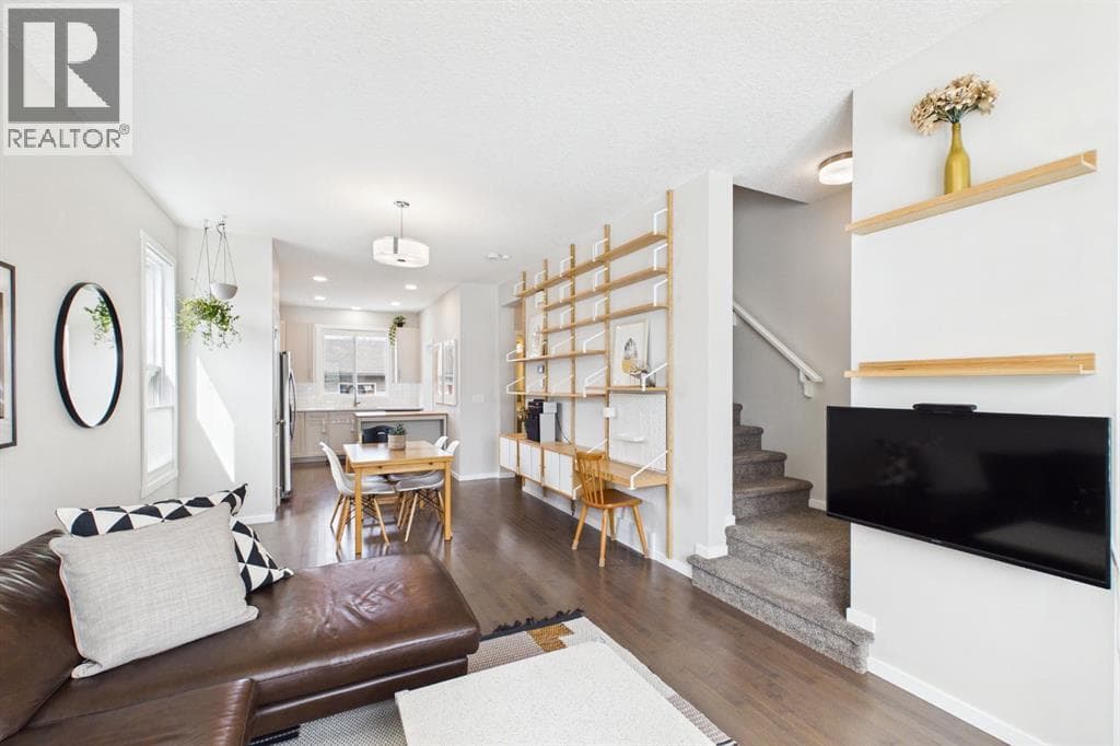 820 21 Avenue SE — photo 5