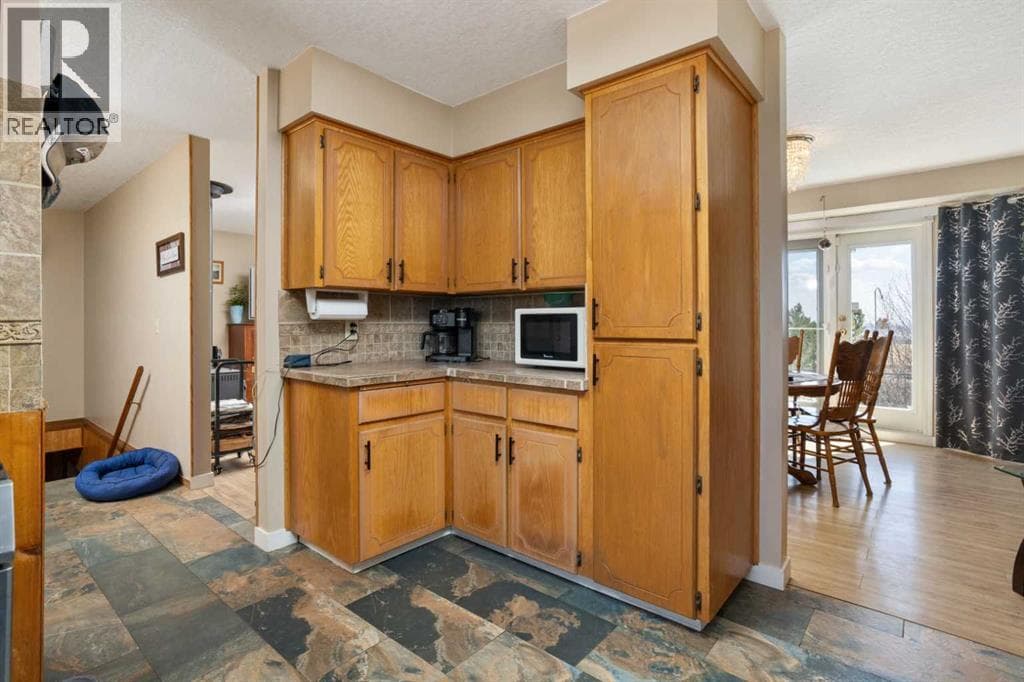 22321 TWP RD 414 — photo 5