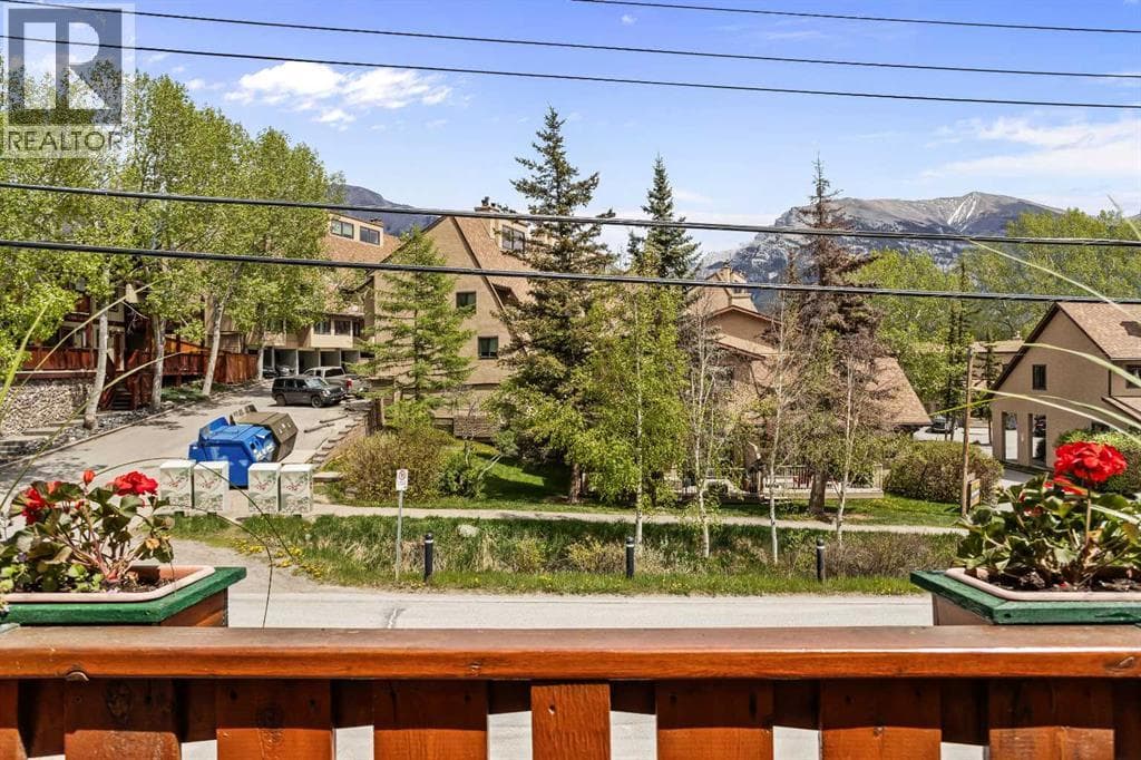 B, 243 Three Sisters Drive — photo 4