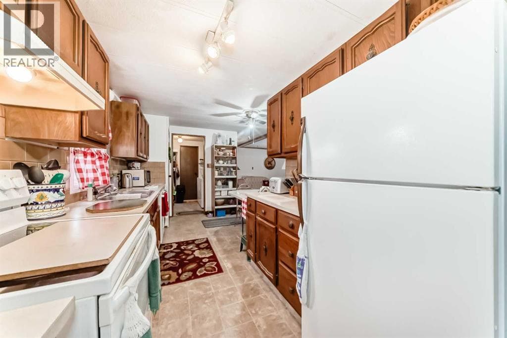 99, 99 Arbour Lake Road NW — photo 4