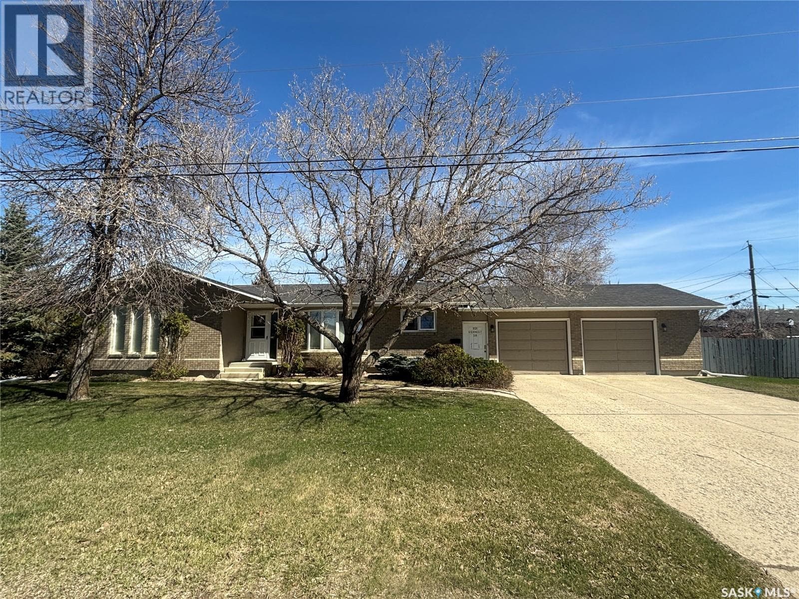 101 Kennedy DRIVE — photo 2