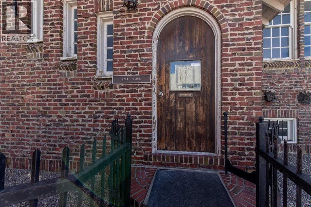 2224 2 Avenue — photo 4