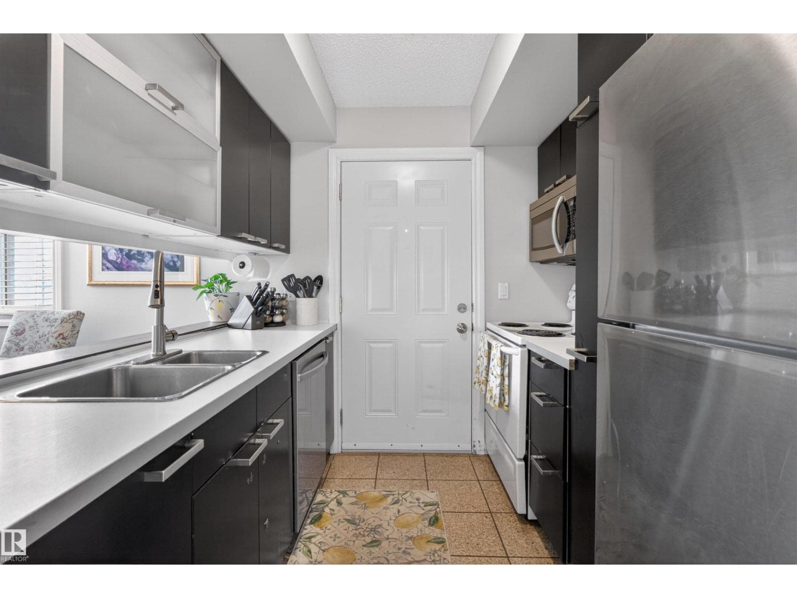 53 LANCASTER TC NW — photo 5