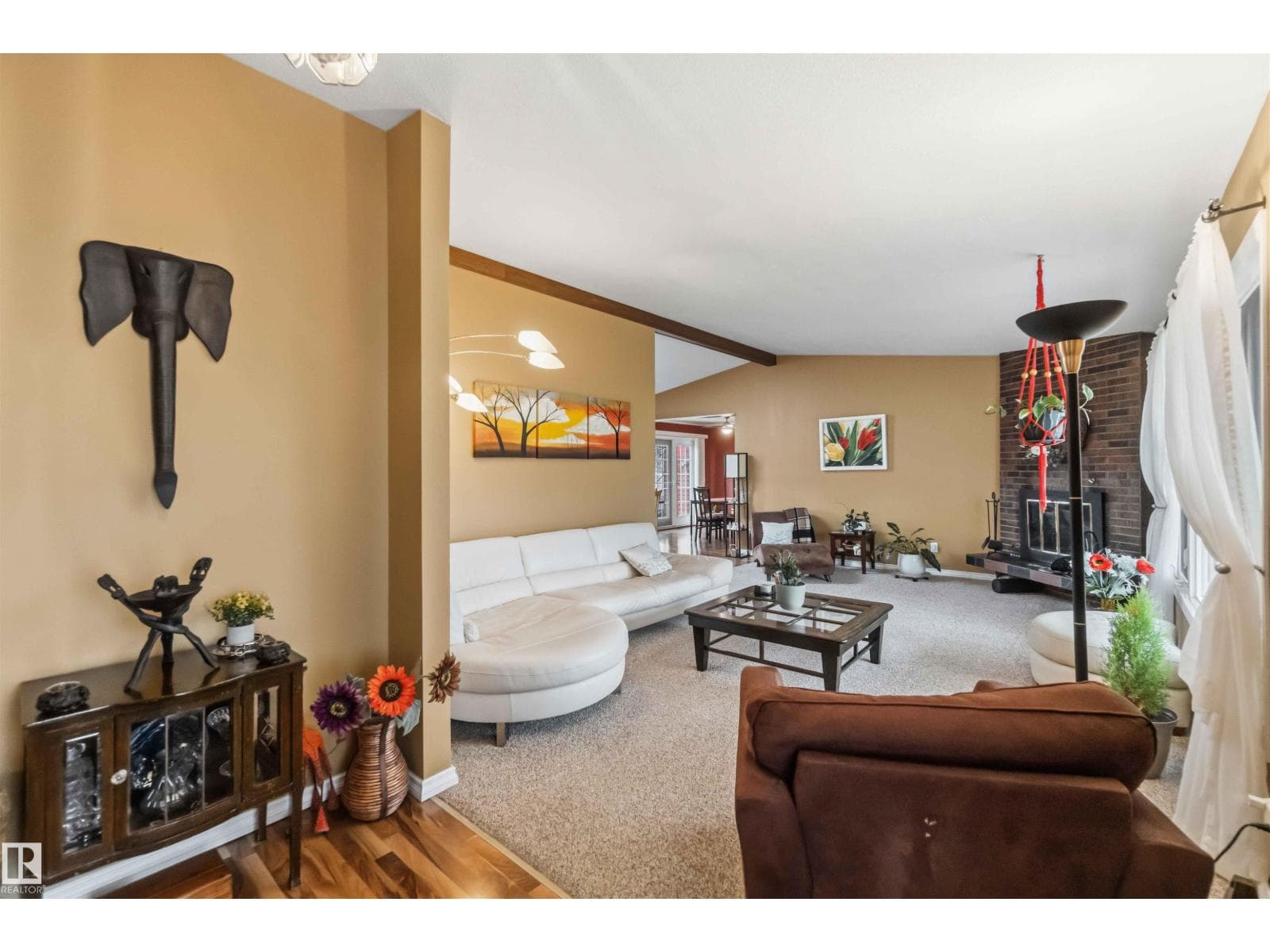 9504 94 AV — photo 5
