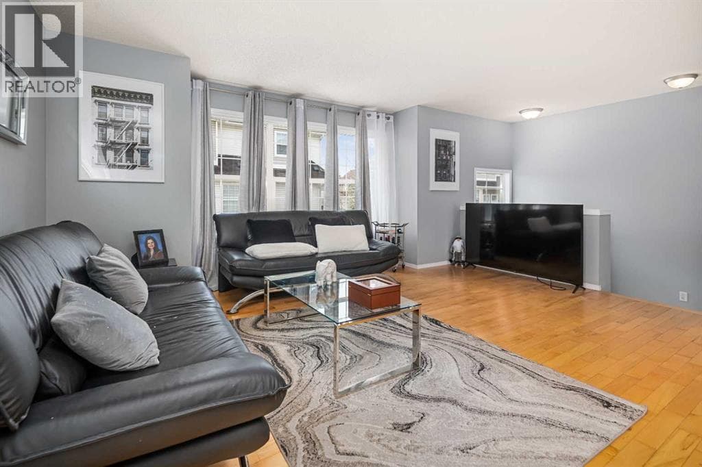 53 Tuscany Springs Gardens NW — photo 4