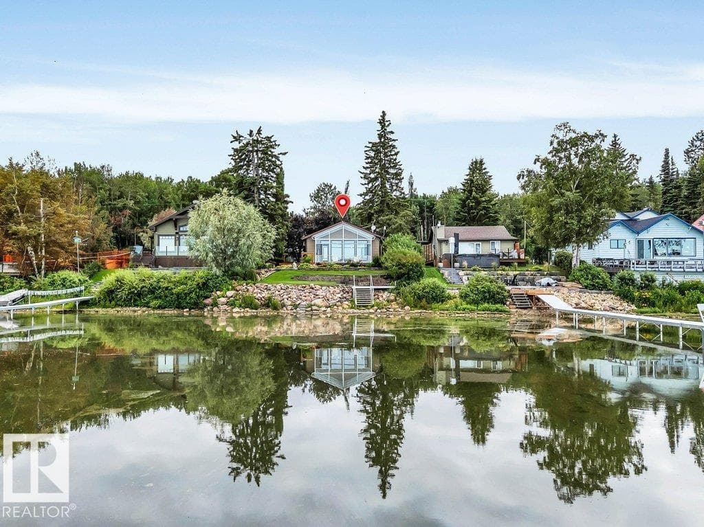118 Crystal Springs Drive, Pigeon Lake