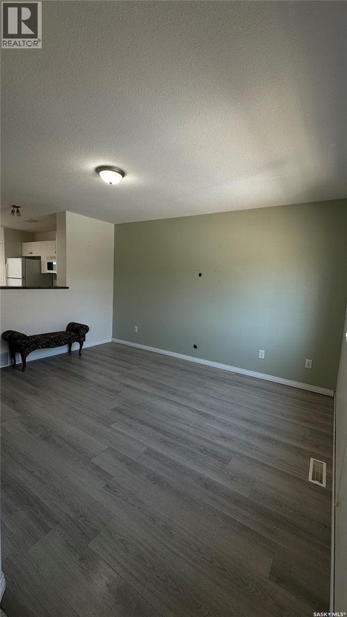 13 1437 1st STREET — photo 3