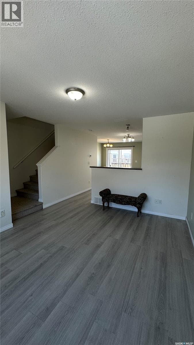 13 1437 1st STREET — photo 4
