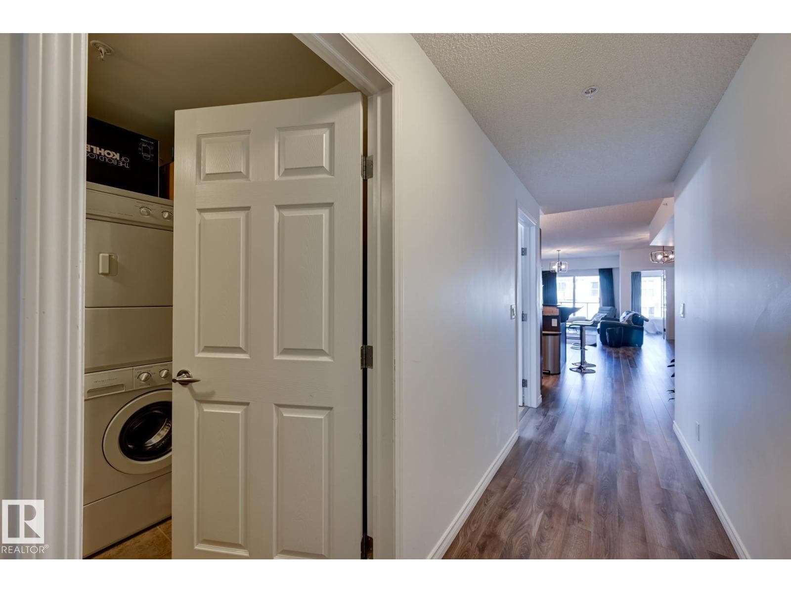 #407 10303 111 ST NW — photo 3