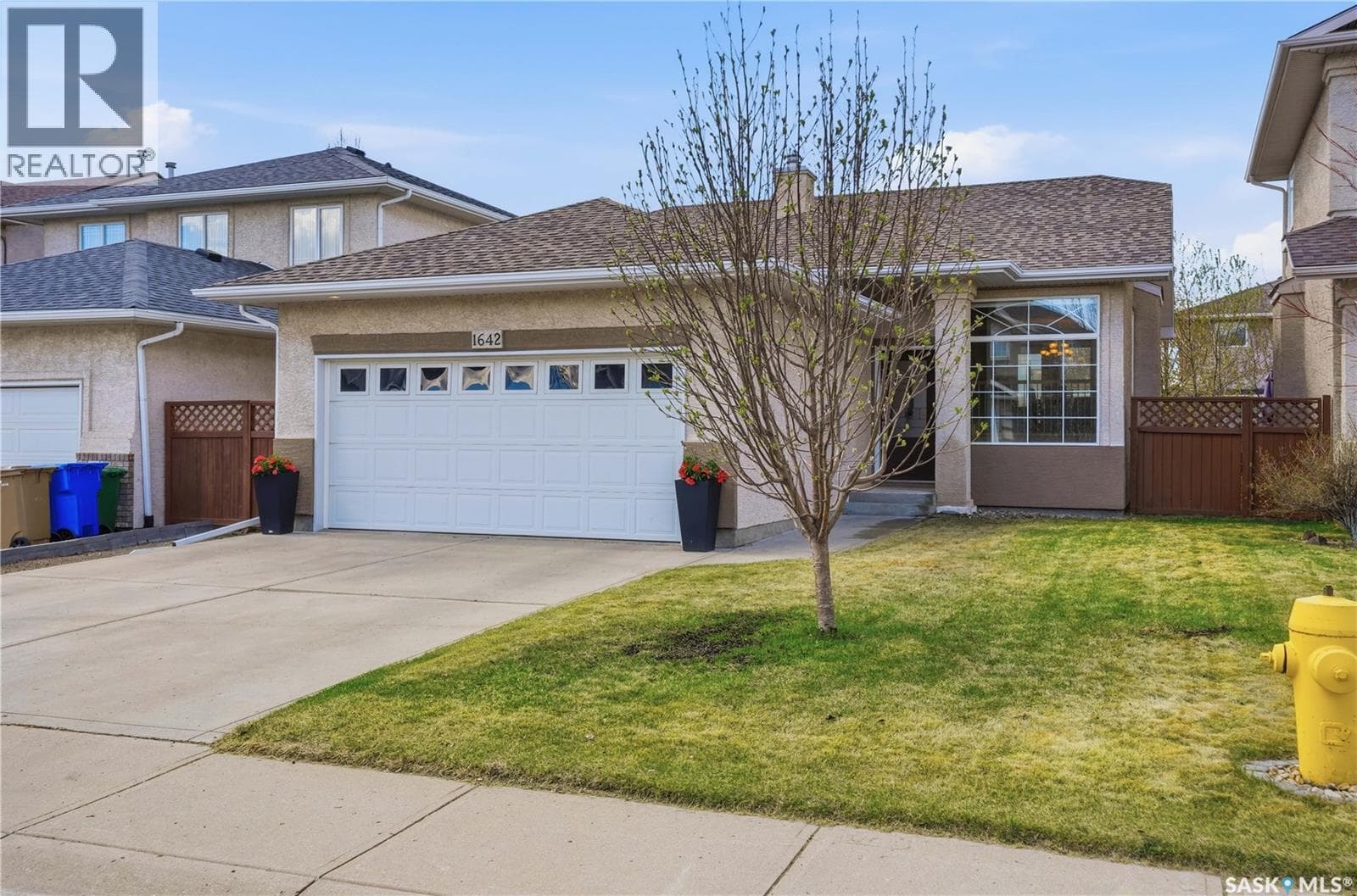 1642 Wingert DRIVE