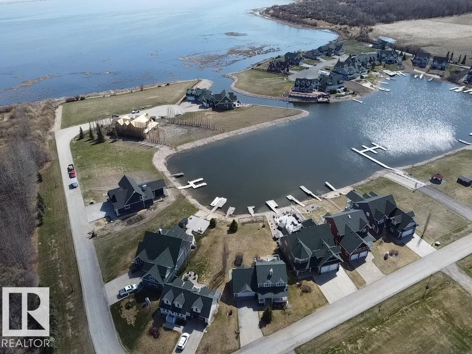 13 Sunset Harbour