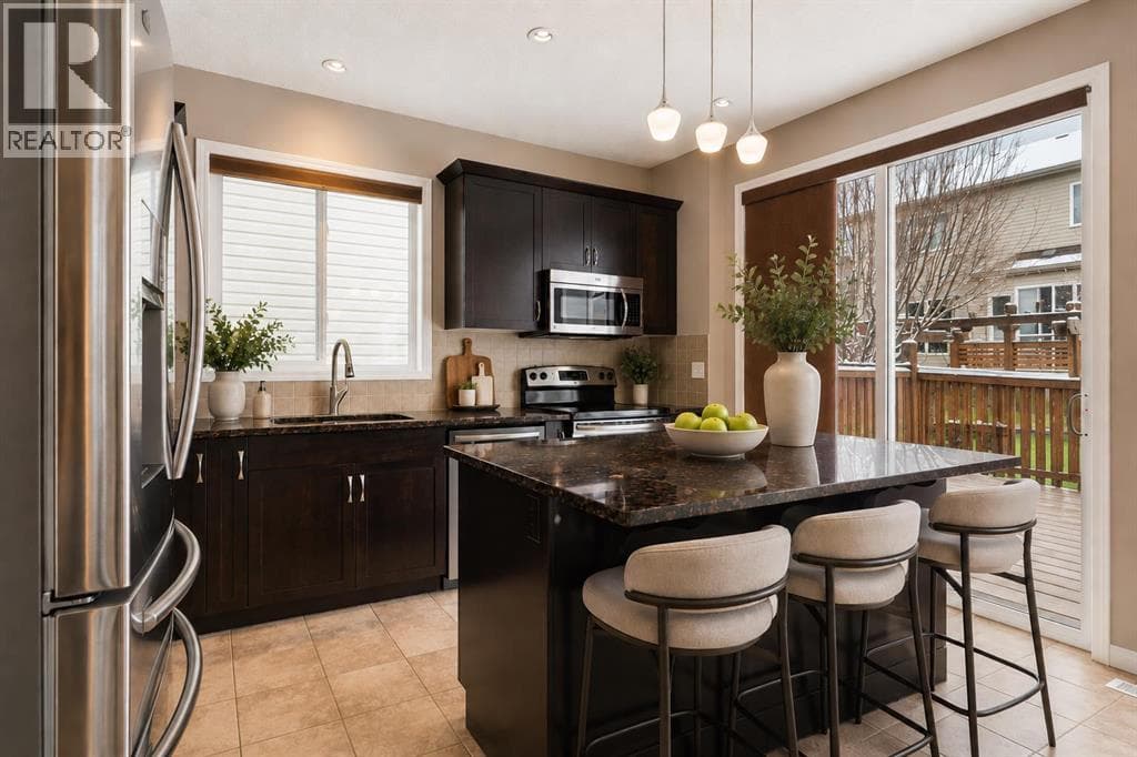 3 bed 3 bath single family at 149 Windridge Road SW — $649,000 — photo 9