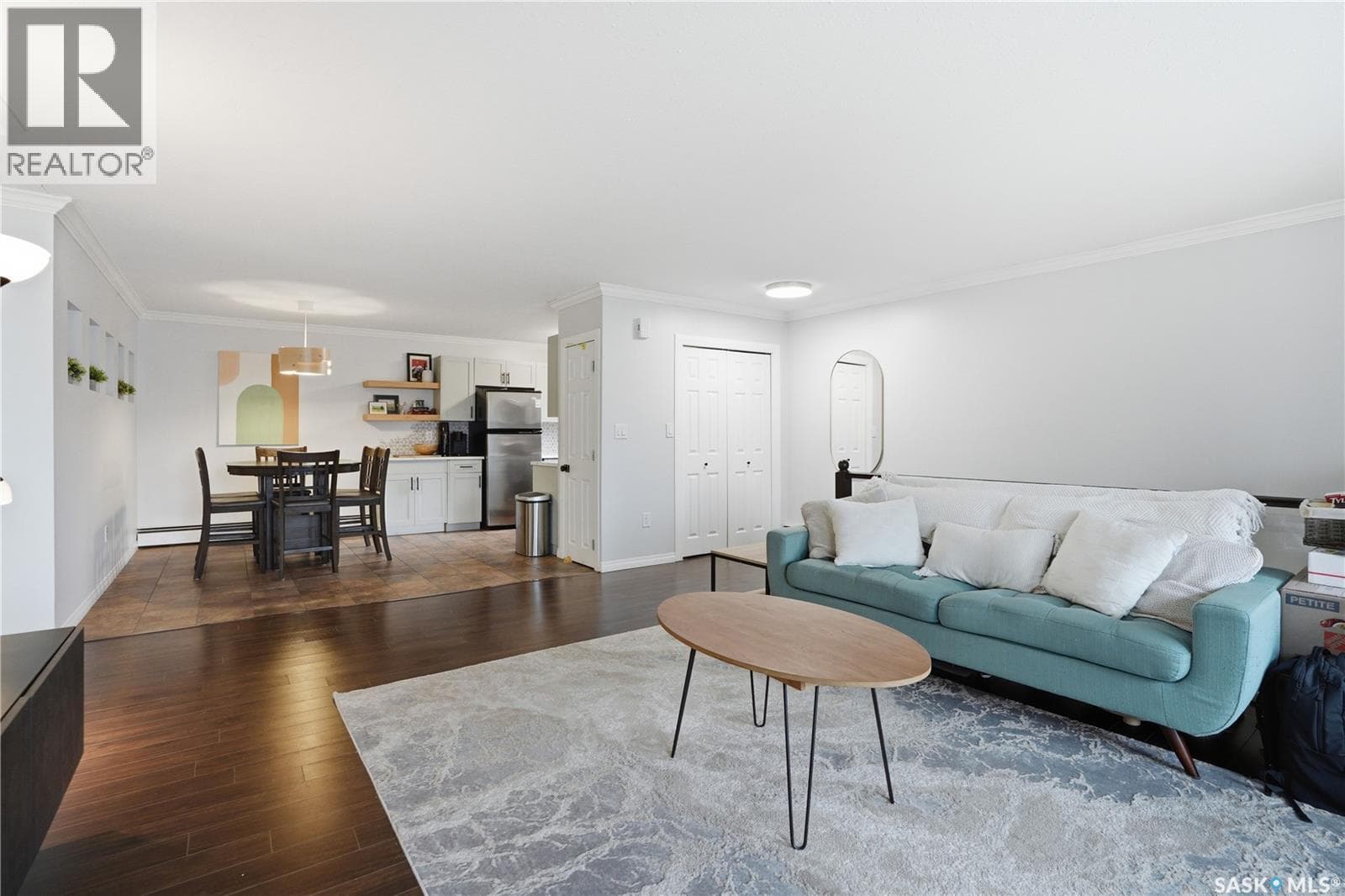 A 1014 Colony STREET — photo 4