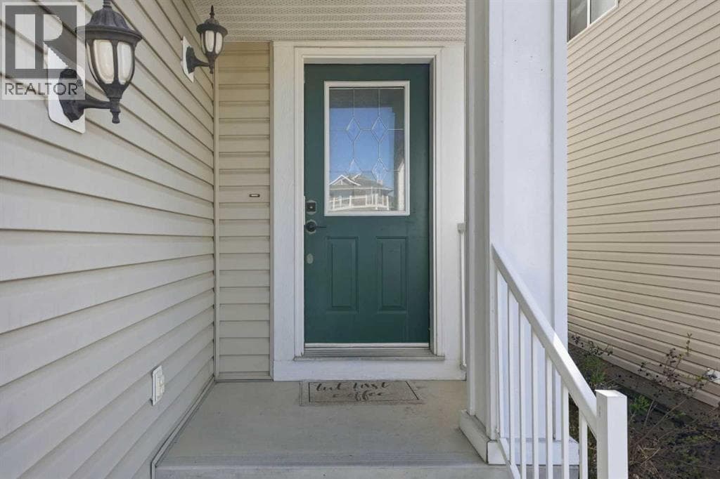 78 Cougar Plateau Way SW — photo 3