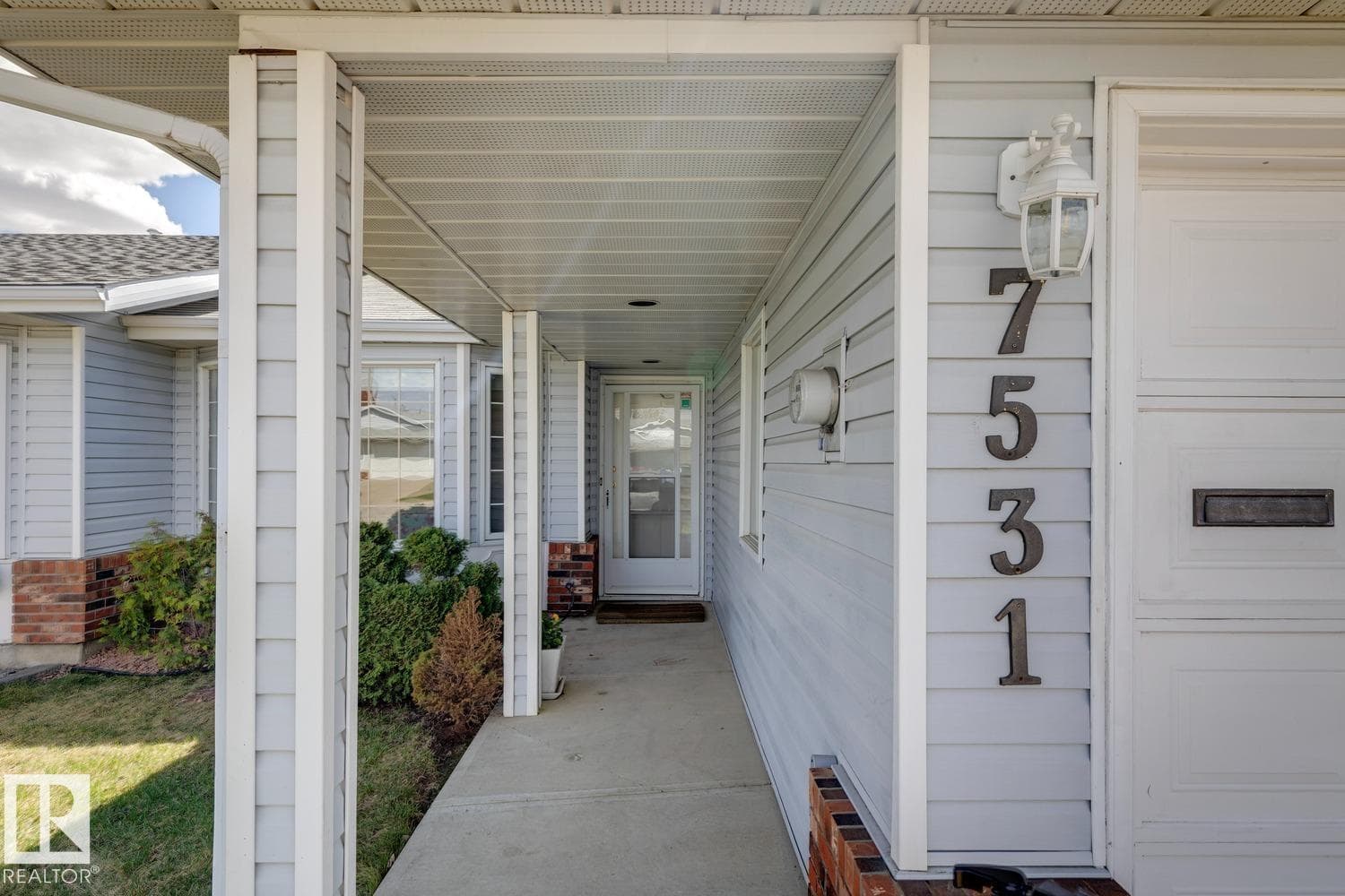 7531 137A AV NW — photo 3