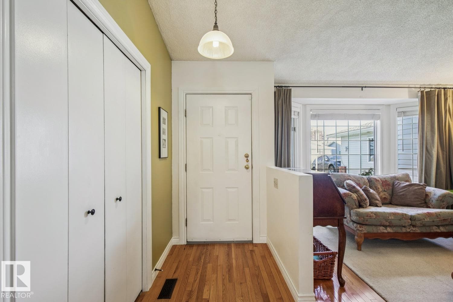 7531 137A AV NW — photo 4