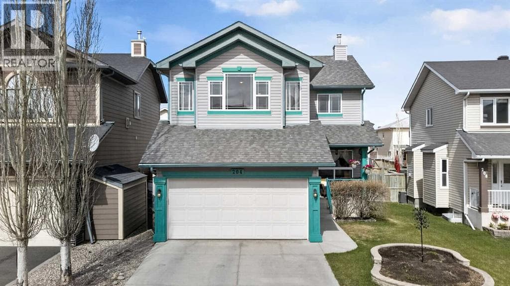 204 Citadel Meadow Close NW