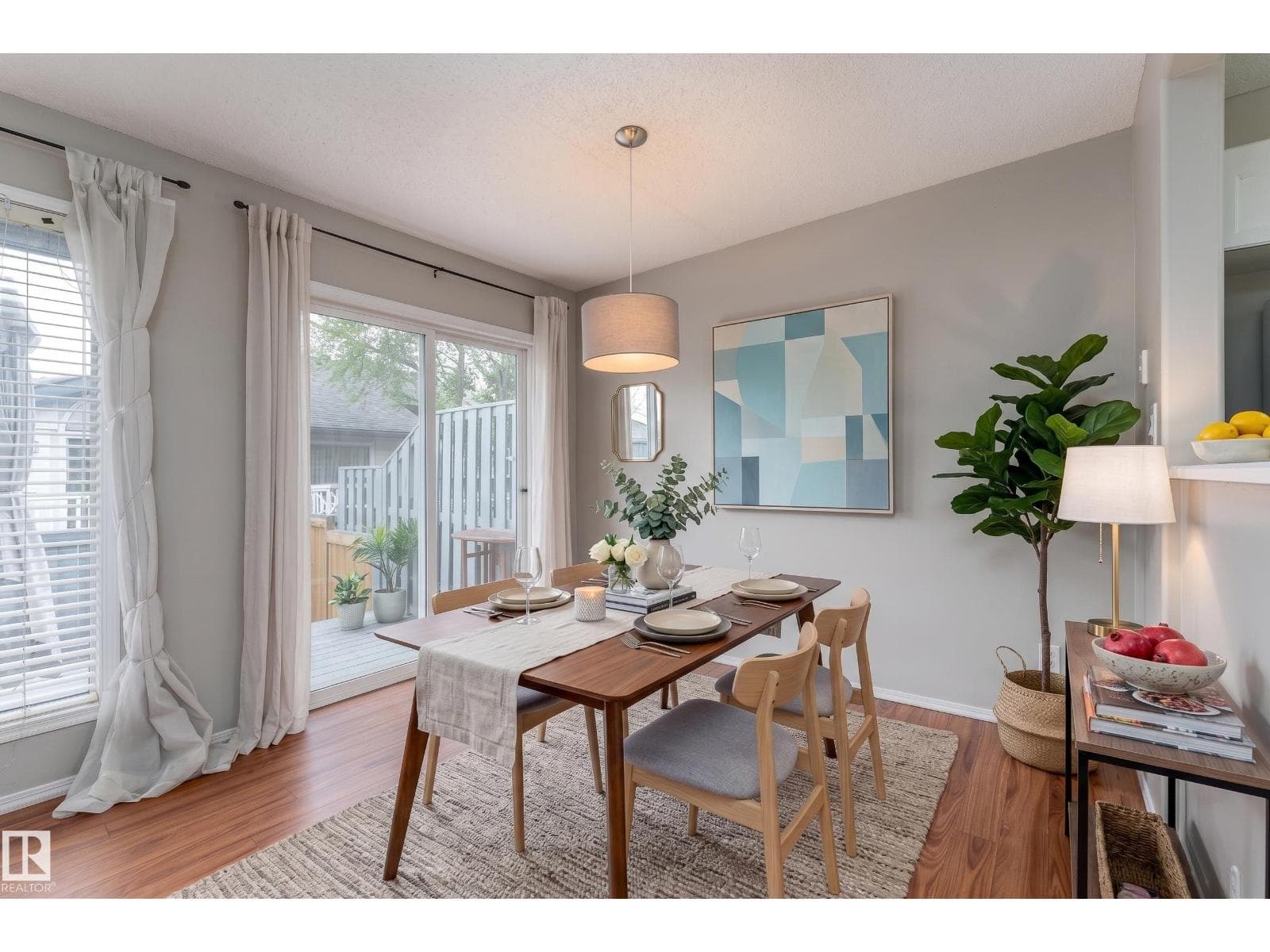 121 BULYEA RD NW — photo 3