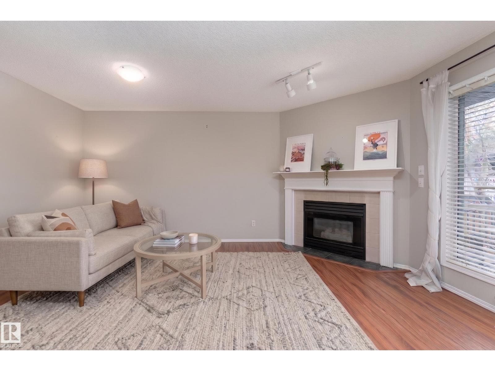 121 BULYEA RD NW — photo 4
