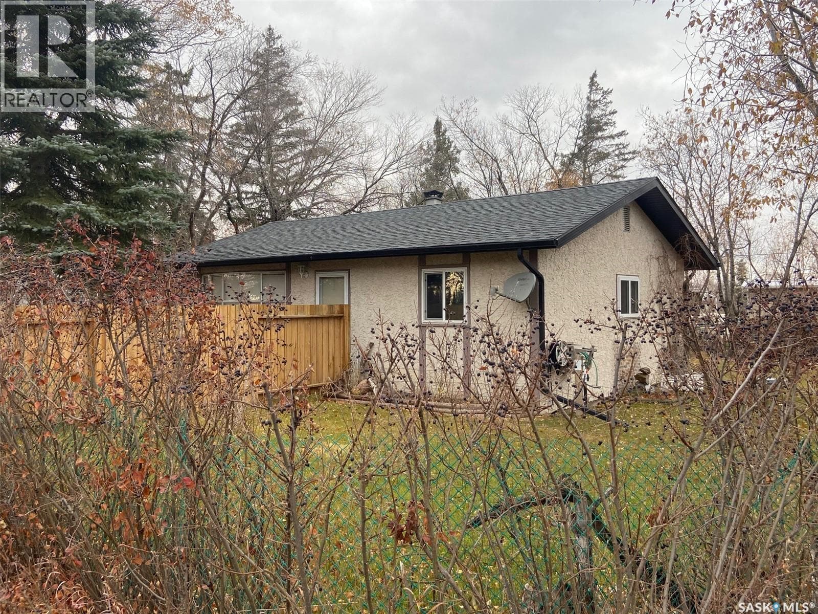 123 Maple ROAD
