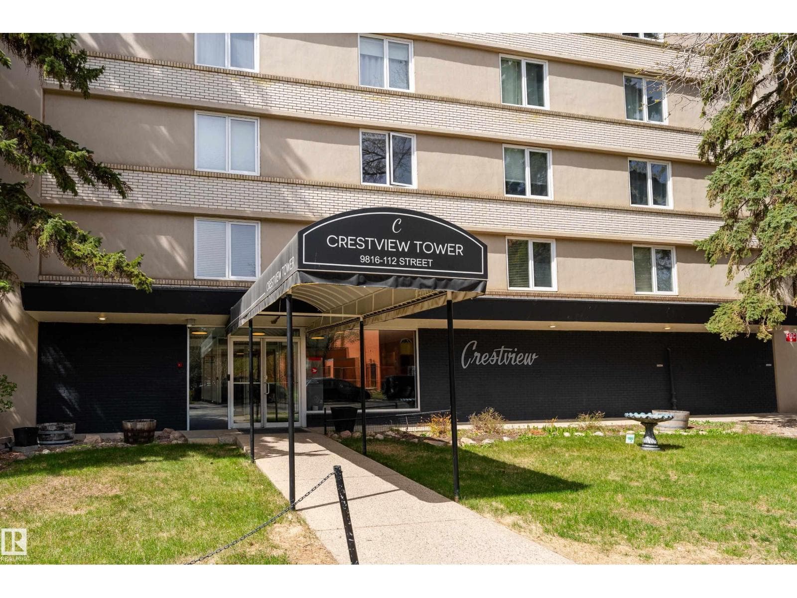 #1006 9816 112 ST NW — photo 3