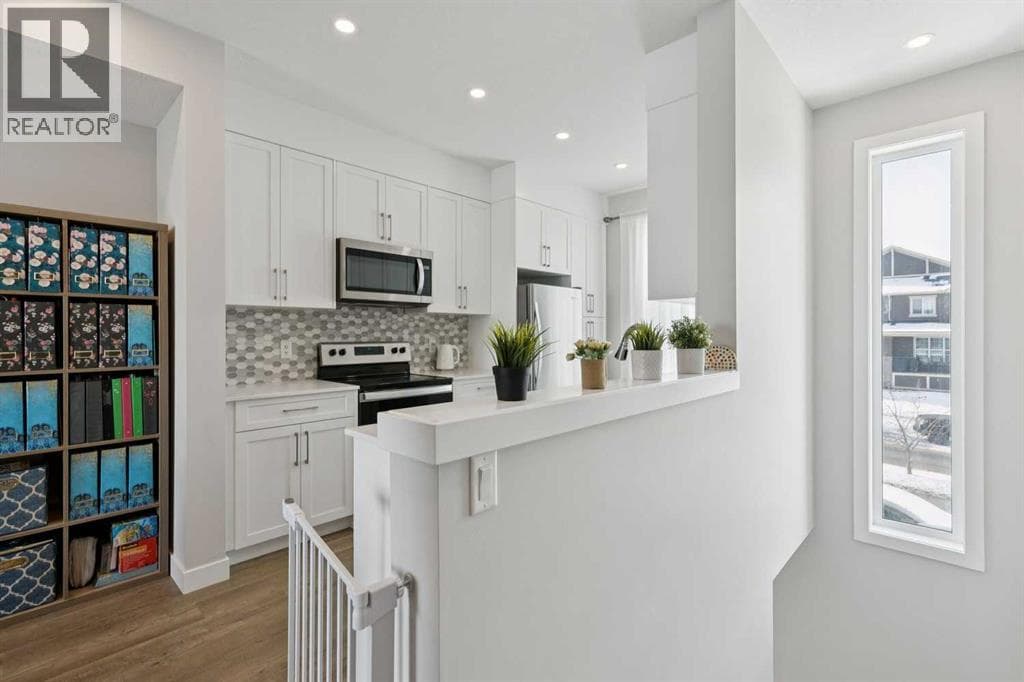 579 Evanston Link — photo 5