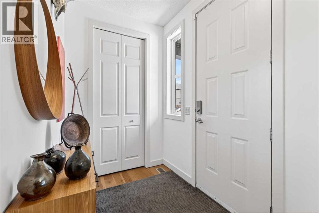 4703 Elgin Avenue SE — photo 2