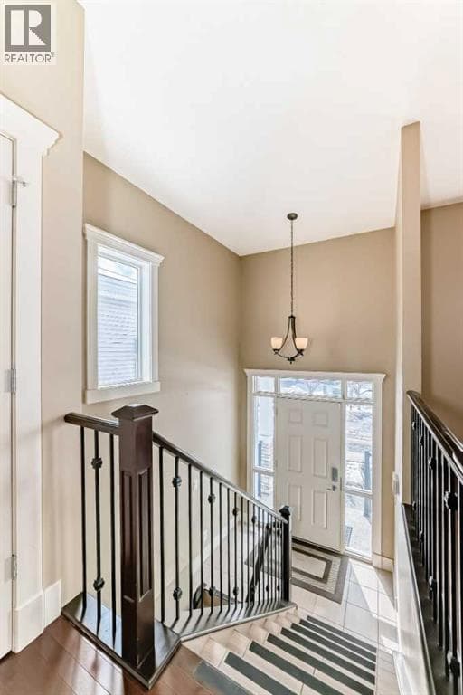 520 Rocky Vista Gardens NW — photo 5