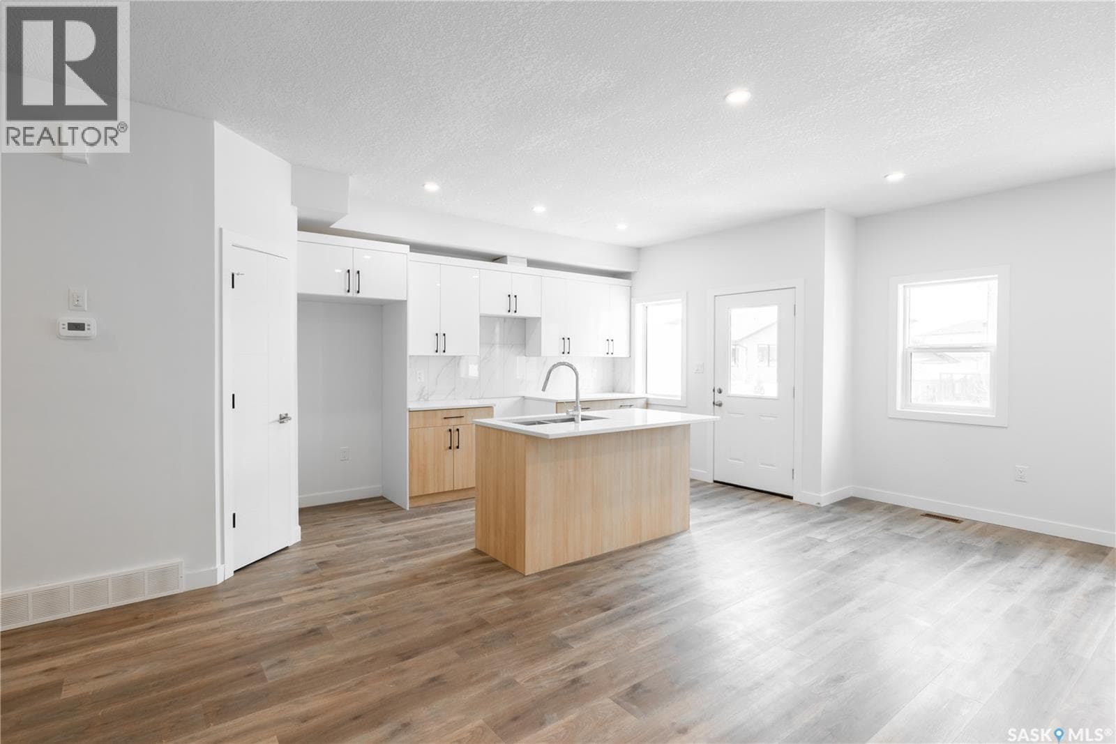 4513 Green Brooks WAY E — photo 4