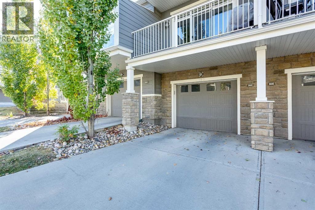 107 Evanston Manor NW — photo 4