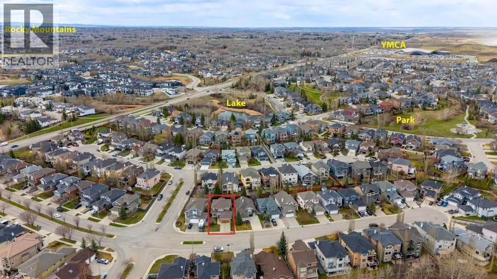 66 Royal Highland Road NW — photo 2