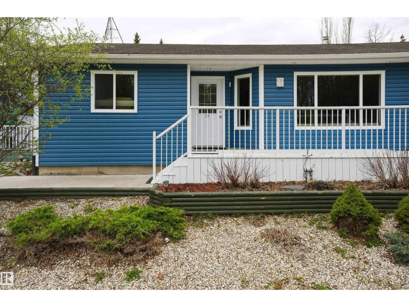 1515 Marine DR