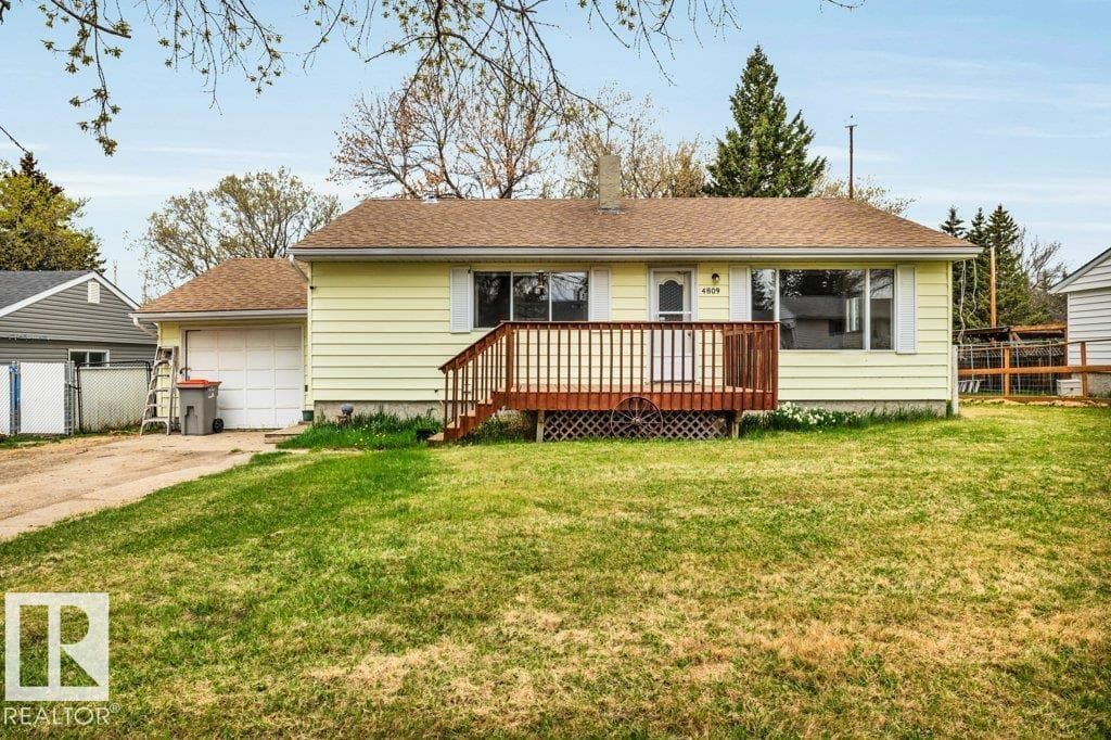 4809 32 St.