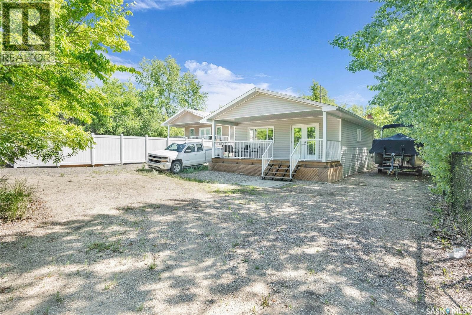 607 Brighton STREET — photo 4