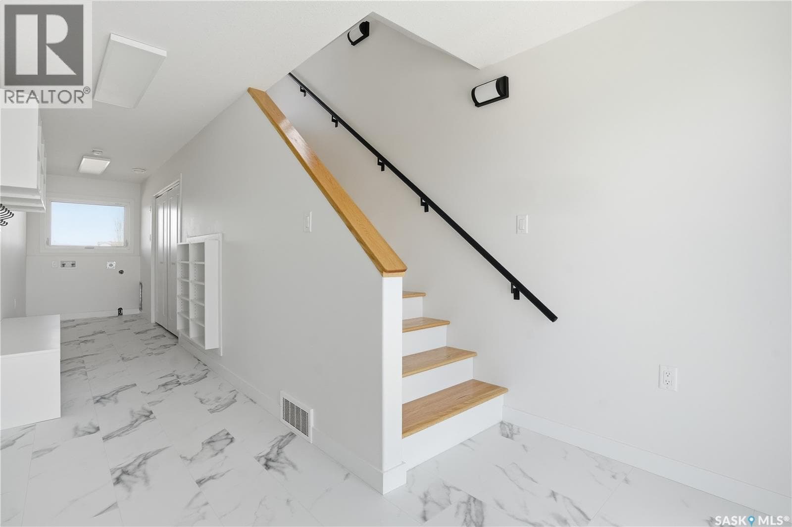 716 Emerald Park ROAD — photo 5