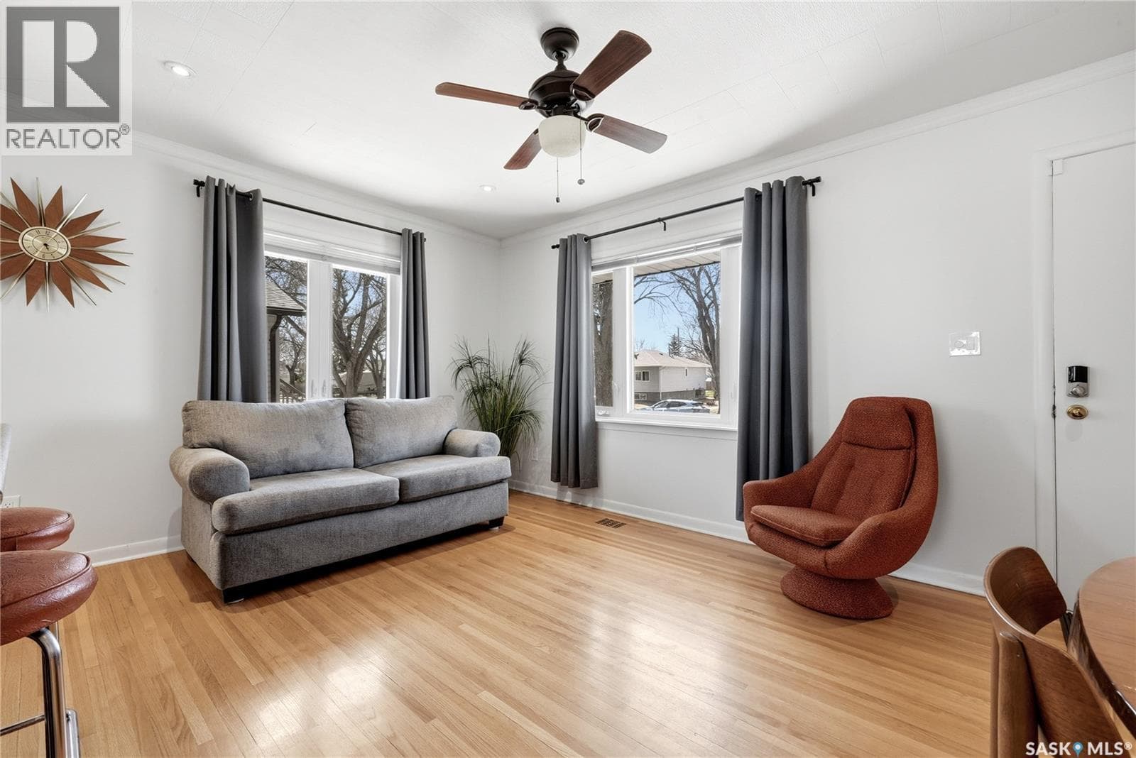 2221 Francis STREET — photo 4