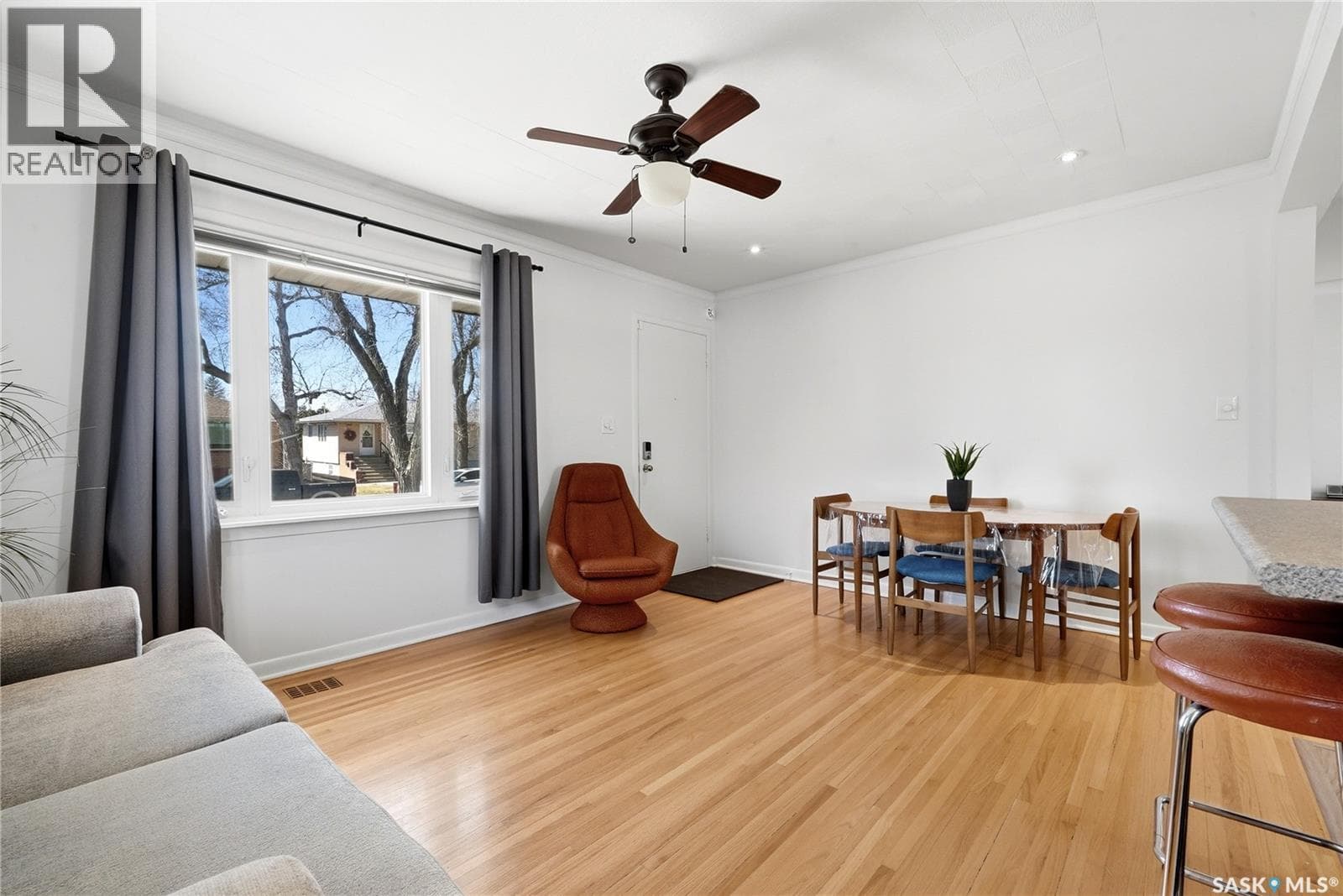 2221 Francis STREET — photo 5