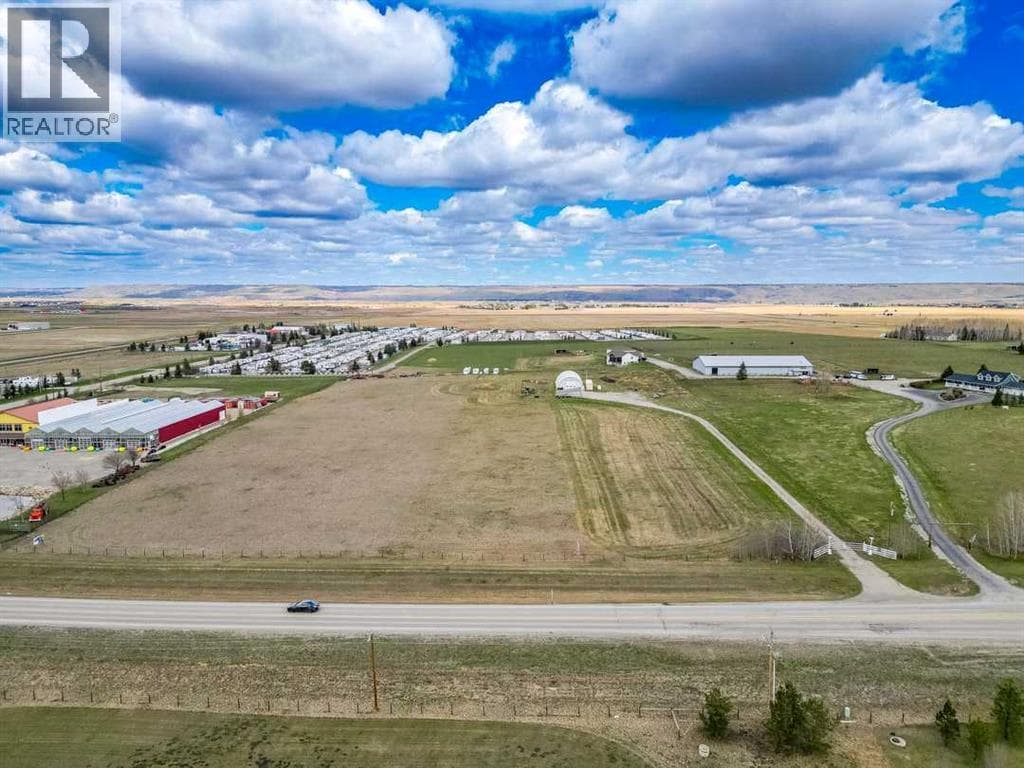 33066 Township Road 250