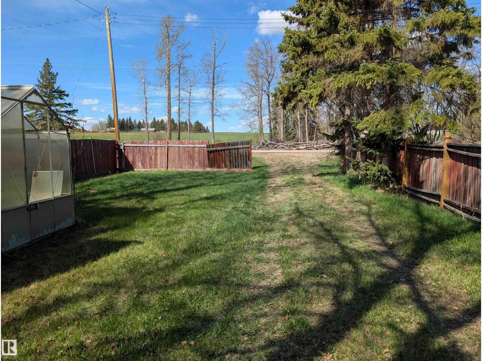 261 RNG ROAD 20 — photo 3