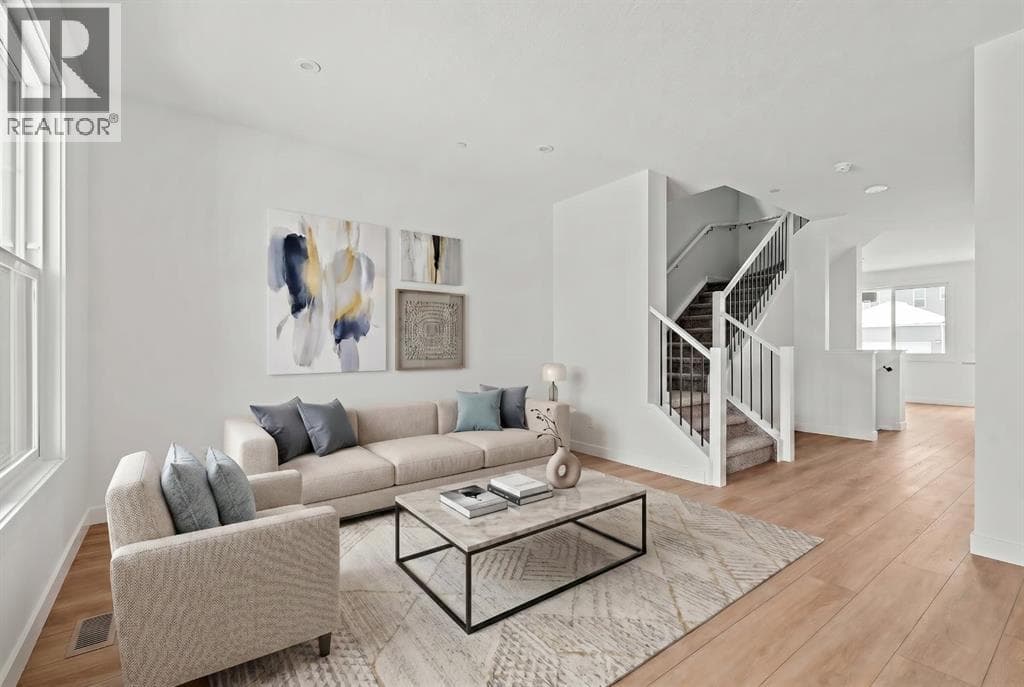 15 Herron Walk NE — photo 2