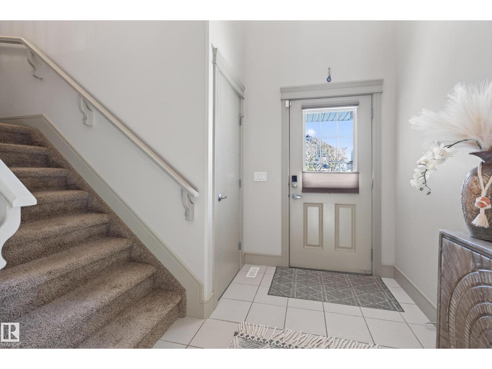 3908 AGAR CO SW — photo 3