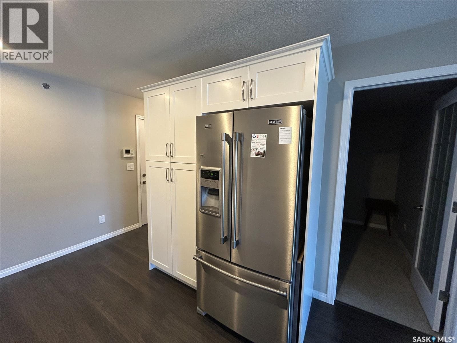 2308 104 Willis CRESCENT — photo 4