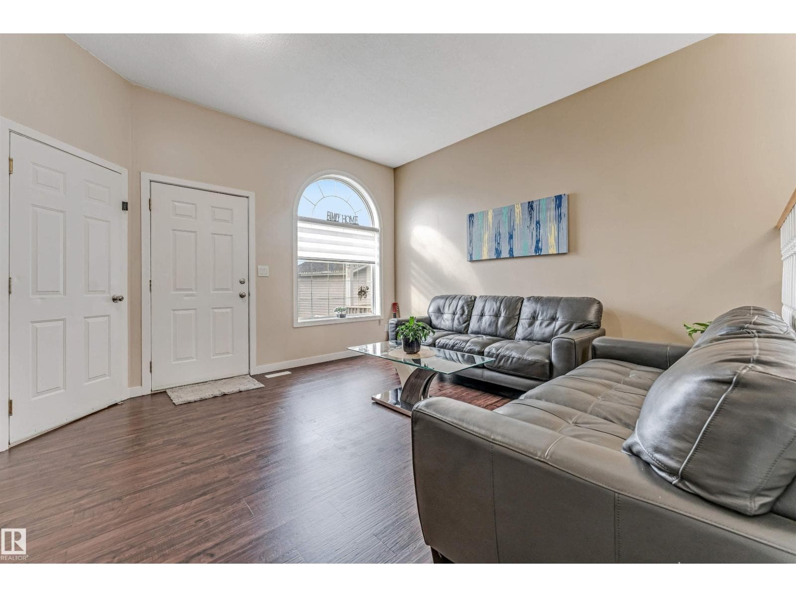 1529 49A ST NW NW — photo 4