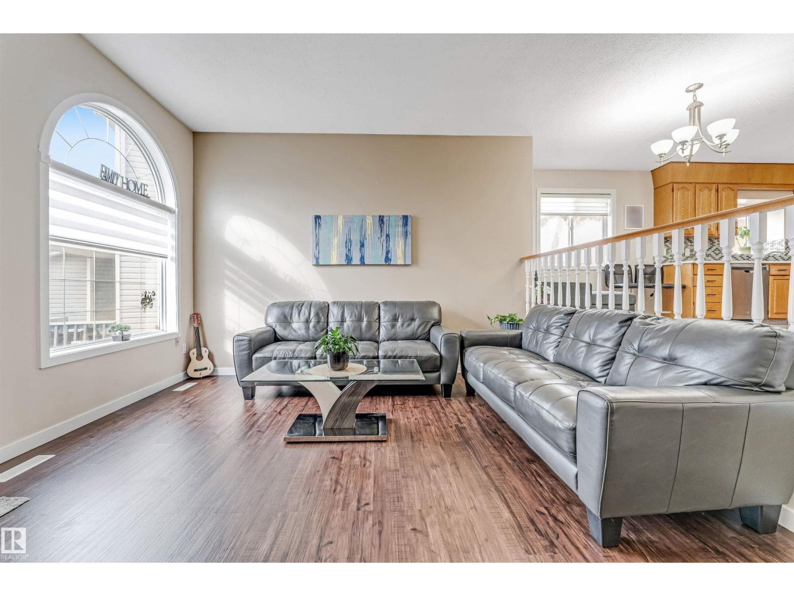 1529 49A ST NW NW — photo 5