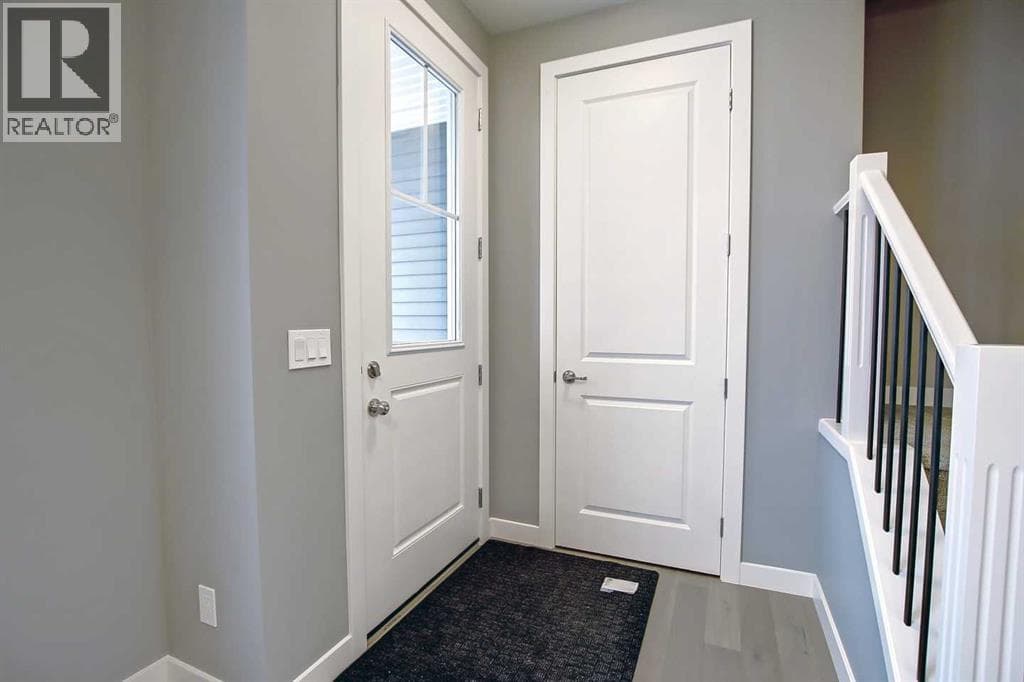 2089 Cobblespring Avenue SW — photo 4